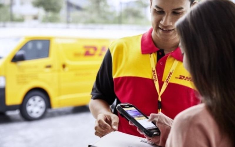 Khi nào bạn nên thuê dịch vụ gửi hàng đi Anh